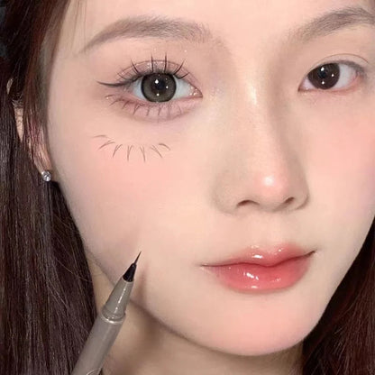 eyeliner is waterproof, sweat-proof, long-lasting and non-smudged